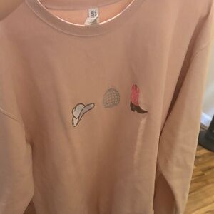 Jerzees Women's Light Pink Sweater with Western Accents